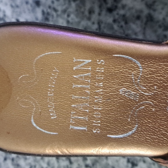 Never Worn gold, bronze, and leopard print heels in size 6.5 made in Italy. - Picture 4 of 5